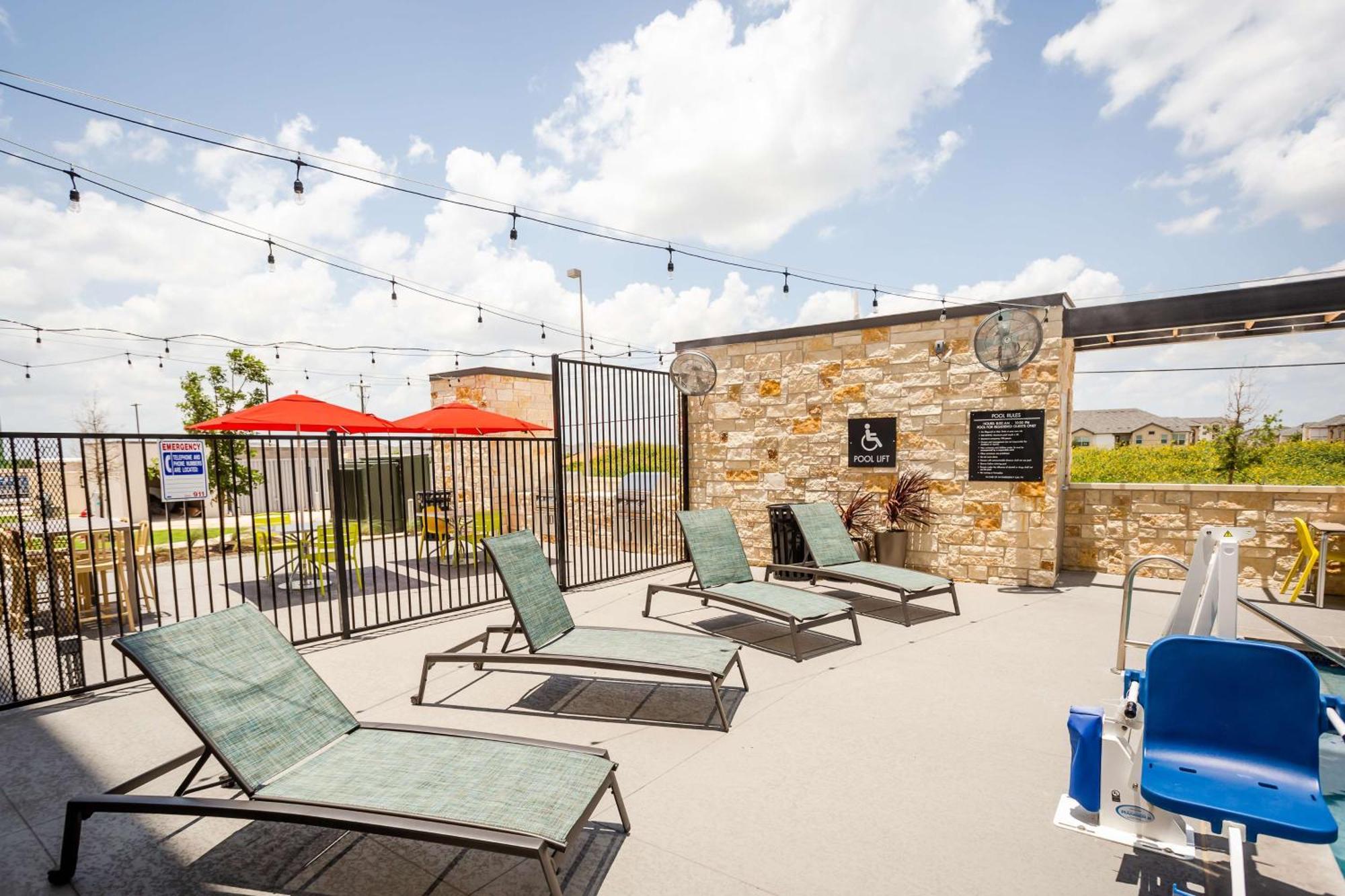 Home2 Suites By Hilton Pflugerville, Tx Esterno foto